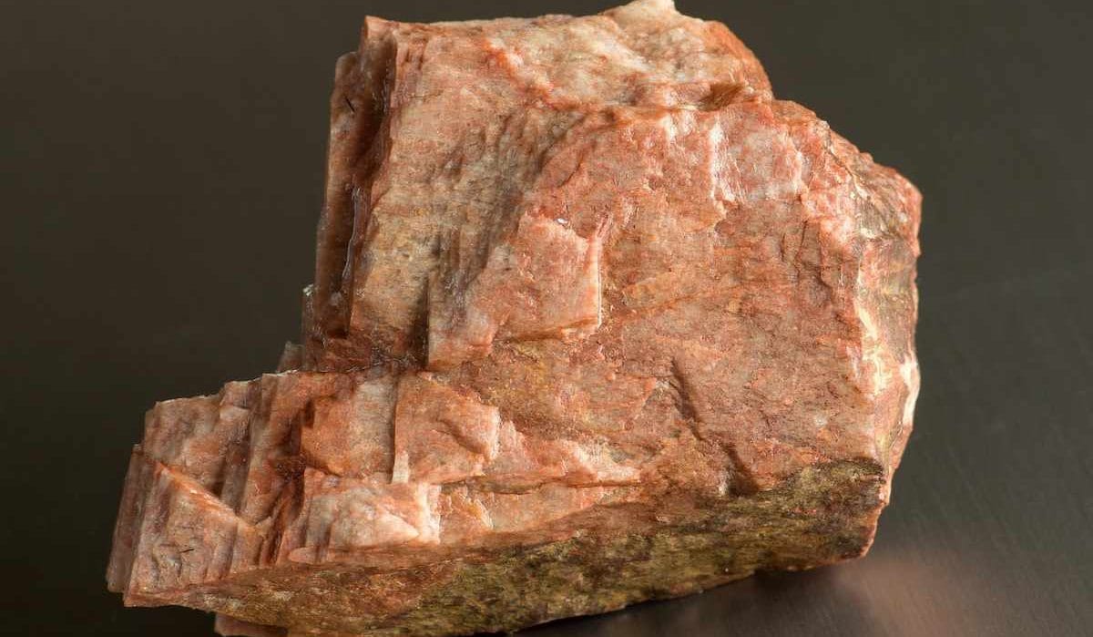 PLAGIOCLASE FELDSPAR BLOCKS